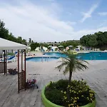 Happy Days Hotel, Adults Only 酒店 3*