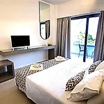 Happy Days Hotel, Adults Only 3* Theológos