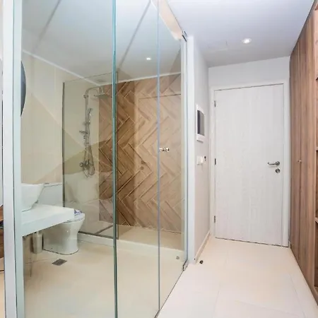 Happy Days Hotel, Adults Only 酒店 3*