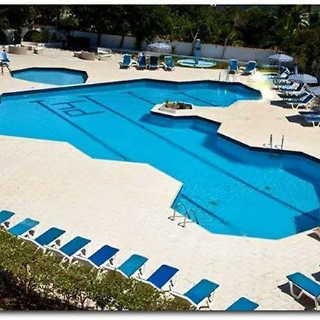 Happy Days Hotel, Adults Only فندق 3*