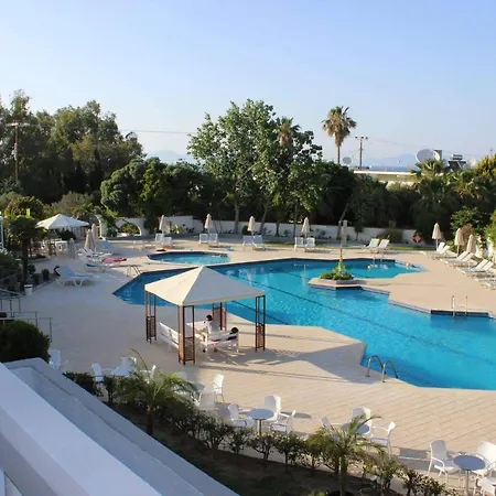 Отель Happy Days Hotel, Adults Only 3*