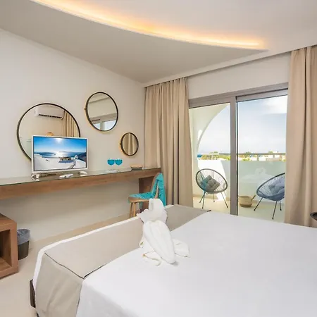 Happy Days Hotel, Adults Only 3* Theológos