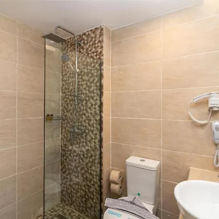 Happy Days Hotel, Adults Only 3*