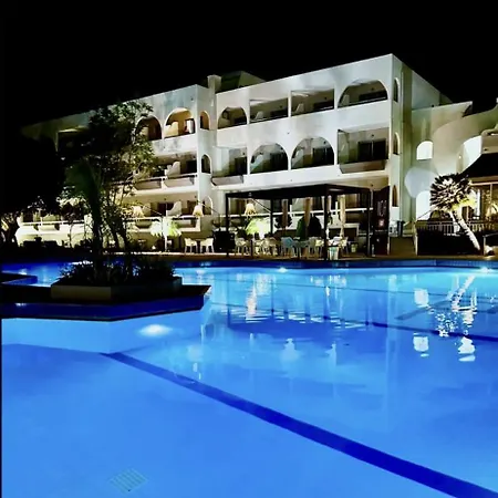 Happy Days Hotel, Adults Only