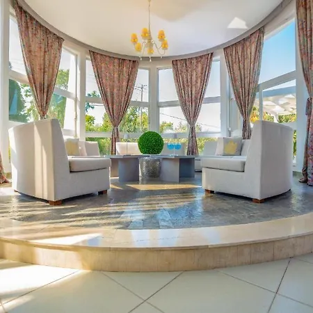 Отель Happy Days Hotel, Adults Only Теологос