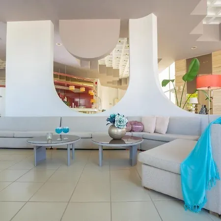 Отель Happy Days Hotel, Adults Only