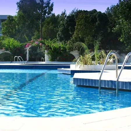 Happy Days Hotel, Adults Only Теологос