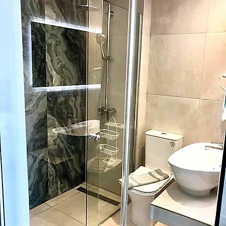 Ξενοδοχείο Happy Days Hotel, Adults Only 3*