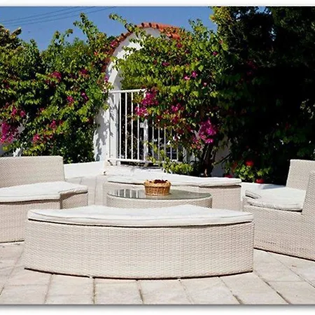 Happy Days Hotel, Adults Only Отель Теологос