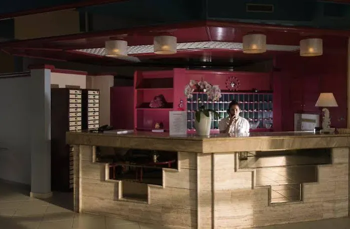 Happy Days Hotel, Adults Only Hotel 3*