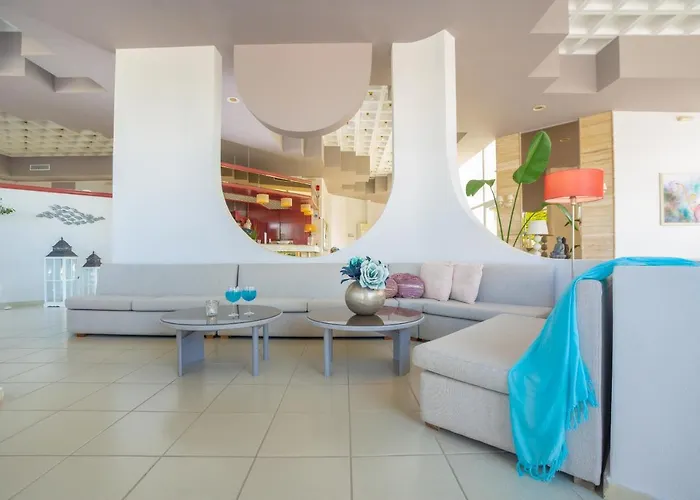 Happy Days Hotel, Adults Only