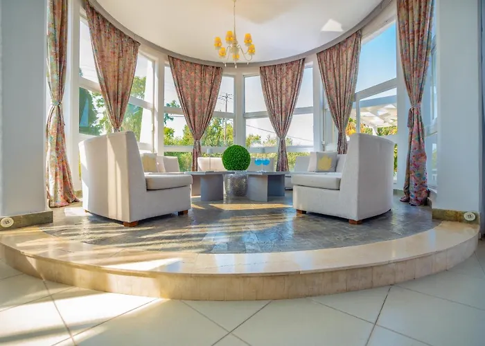 Happy Days Hotel, Adults Only 3*