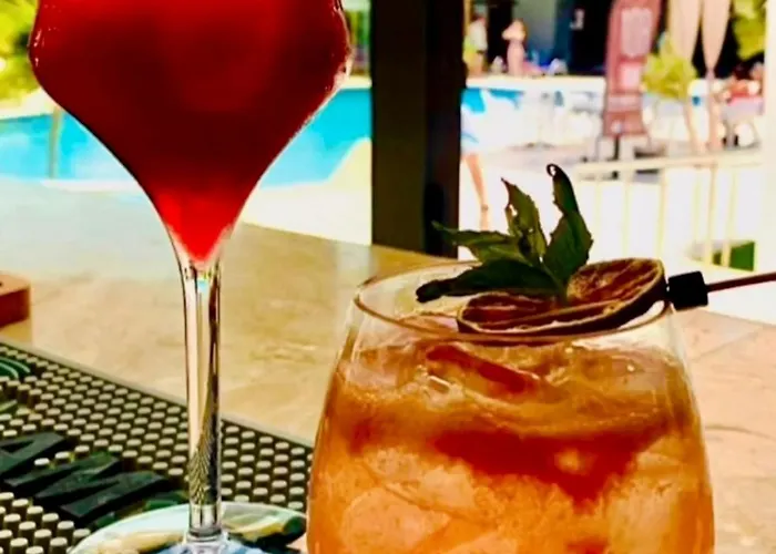 Happy Days Hotel, Adults Only 3*