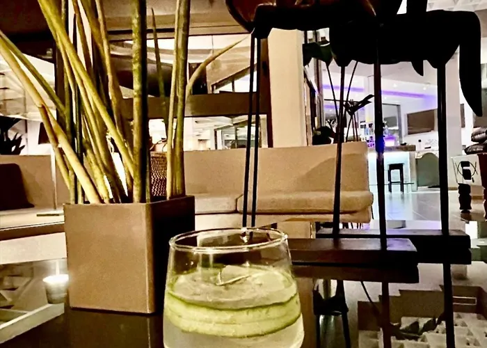 Happy Days Hotel, Adults Only Otel Theológos