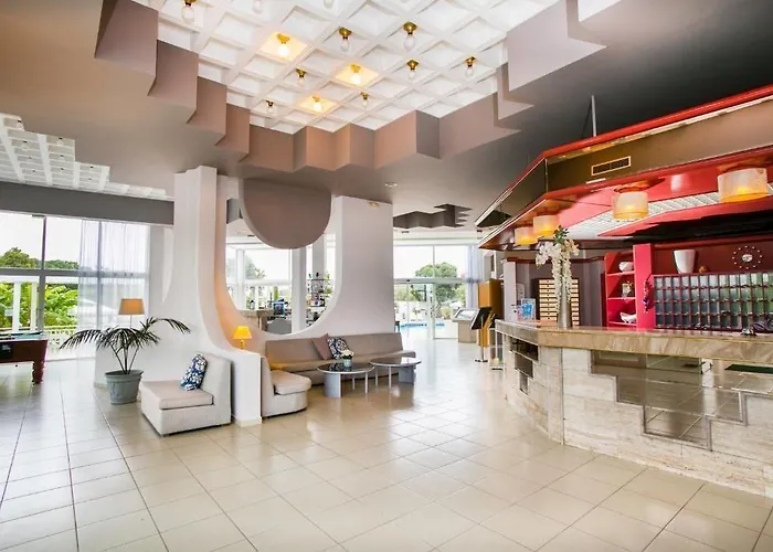 Hotel Happy Days Hotel, Adults Only Theológos