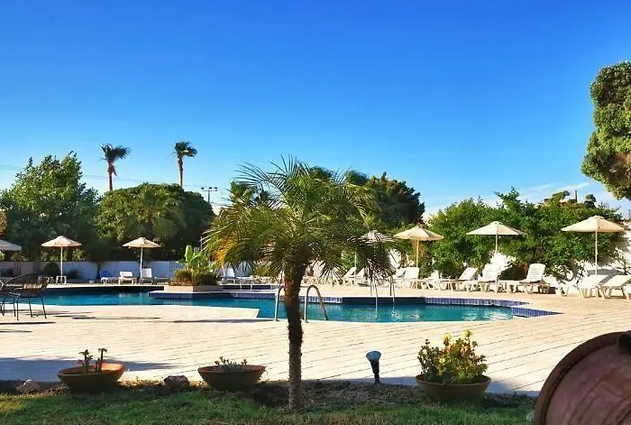 Happy Days Hotel, Adults Only