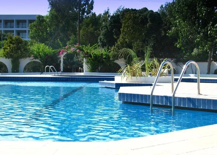 Happy Days Hotel, Adults Only Theológos