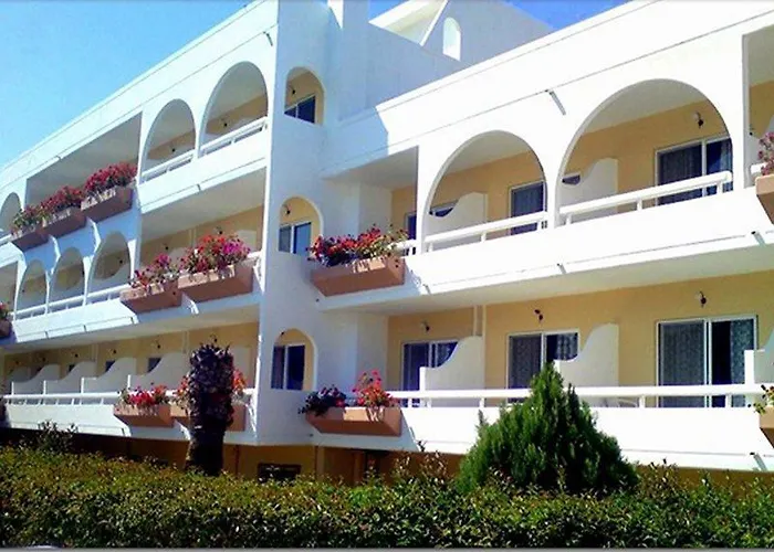 Happy Days Hotel, Adults Only Otel 3*