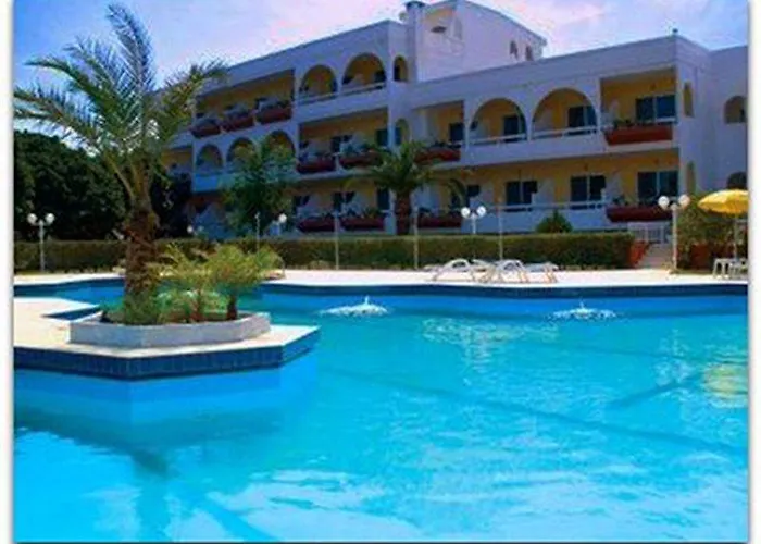 Happy Days Hotel, Adults Only Hotel