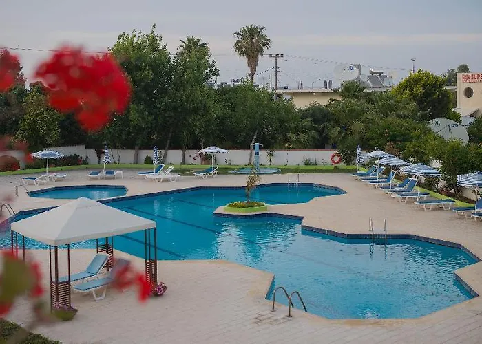 Hotel Happy Days Hotel, Adults Only Theológos