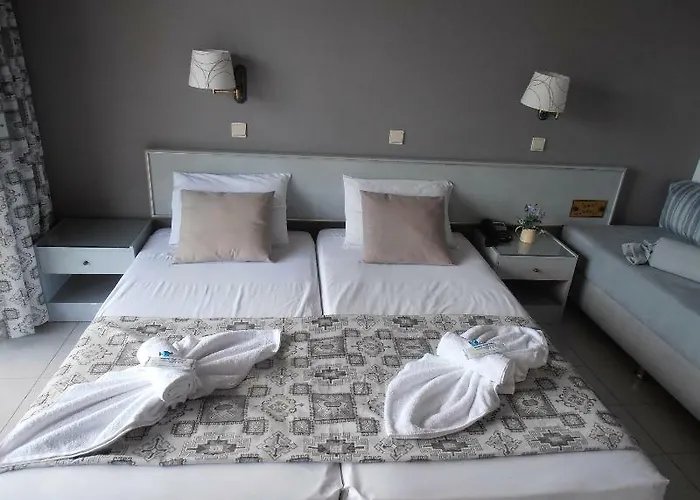 Happy Days Hotel, Adults Only Theológos