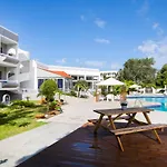 Happy Days Hotel, Adults Only Отель