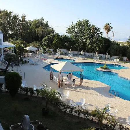 Happy Days Hotel, Adults Only 3*